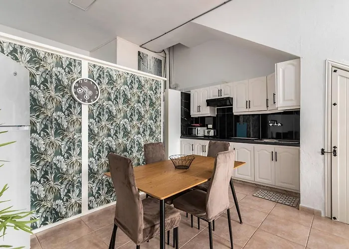 Bajo Apartment La Listada